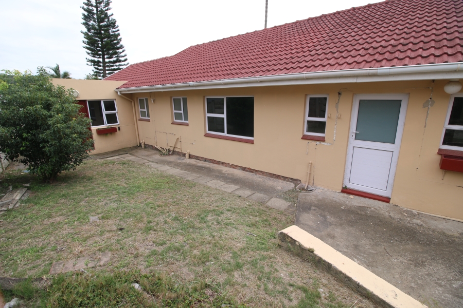 4 Bedroom Property for Sale in Beacon Bay North Eastern Cape